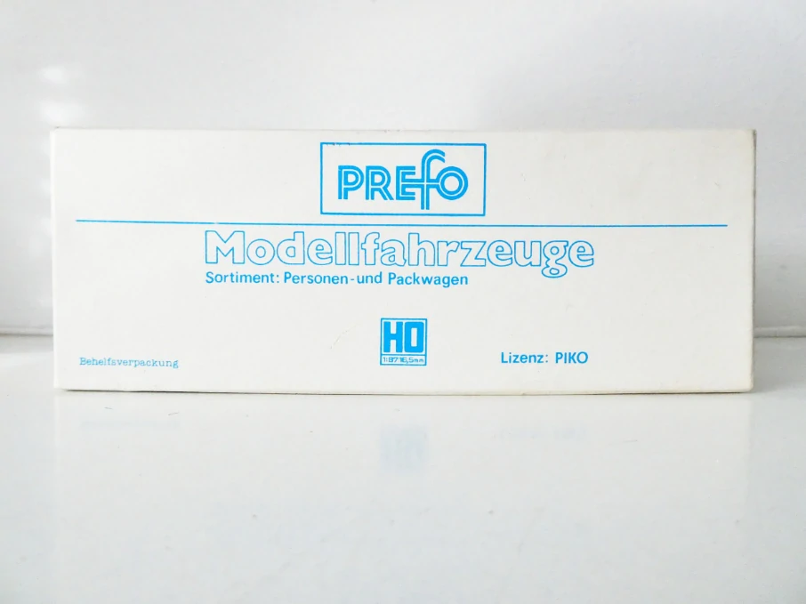 H0 Prefo Osobní vůz 50 50 24 - 26-588-4 DR PĚKNÝ STAV v krabičce