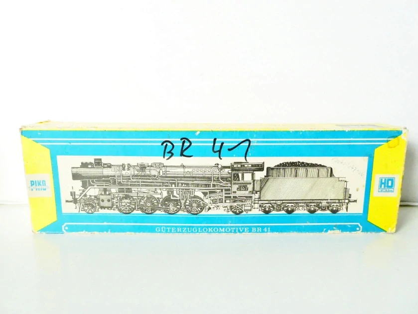 H0 PIKO Torzo Elektrická lokomotiva E44 131 DR NA NÁHRADNÍ DÍLY