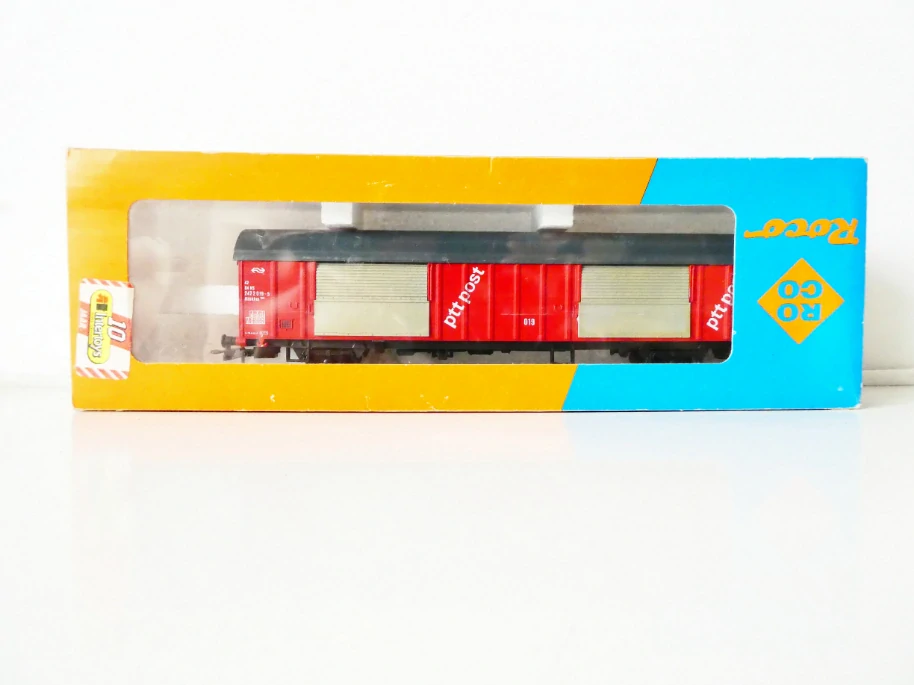 H0 ROCO 4387A Poštovní vůz " ppt post " 42 84 242 2019-5 NS PĚKNÝ STAV v orig. krabičce