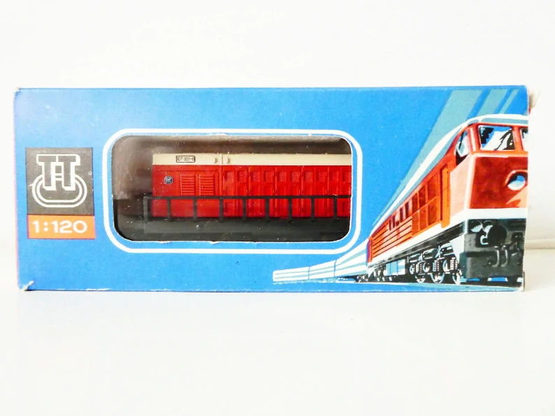 TT BTTB Dieselová lokomotiva BR 107 001-0 DR TOP STAV NEPOUŽÍVANÁ v orig. krabičce s návodem