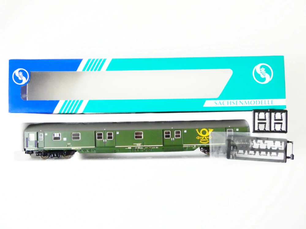 H0 SACHSENMODELLE 14638 Poštovní vůz 51 80 00-95 015-5 Deutsche Bundespost TOP STAV NEPOUŽITÝ v originální krabičce včetně doplňků