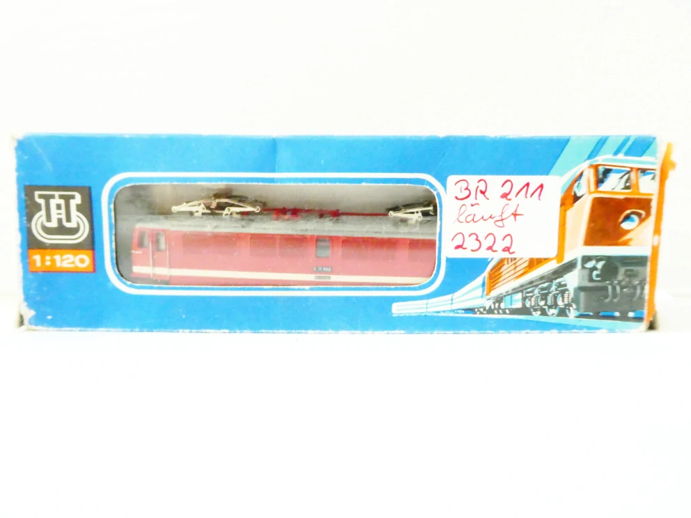 TT BTTB GÜTZOLD Elektrická lokomotiva E 11 022 DR