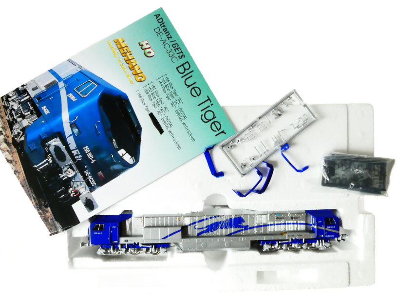 H0 MEHANO Dieselová lokomotiva Blue Tiger 250 001-5 ADtranz DE-AC33C TOP STAV NEPOUŽÍVANÁ v orig. krabici včetně doplňků a průvodního listu