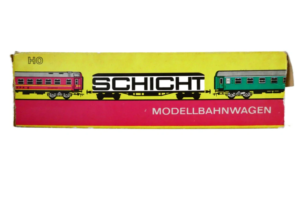 H0 SCHICHT Osobní vůz 2. tř. 51 55 20 - 41 054-6 MAV v krabičce