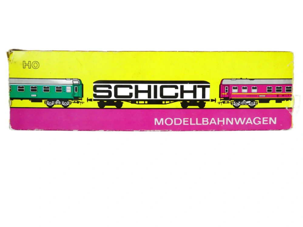 H0 SCHICHT Osobní vůz 2. tř. 51 55 20 - 41 054-6 MAV PĚKNÝ STAV v krabičce