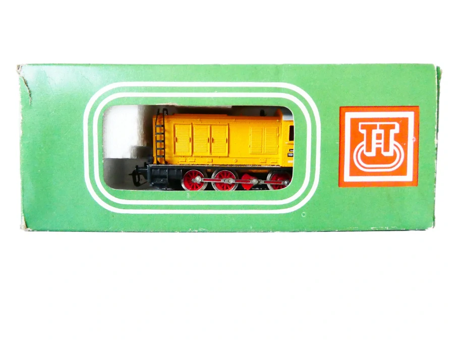 TT BTTB Dieselová lokomotiva BR 103 033-7 DR PĚKNÝ STAV v krabičce