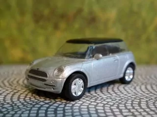 H0 Osobní automobil 