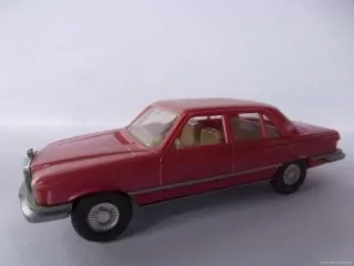 H0 Osobní automobil Mercedes 450 SE - WIKING BERLIN-W 1:87