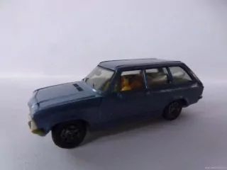 H0 Osobní automobil OPEL ASCONA VOYAGE - HERPA GERMANY