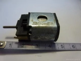 H0 - Motor do lokomotivy (pravděpodobně MEHANO - TECH)