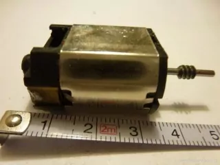 H0 - Motor do lokomotivy