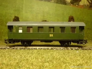 H0 Osobní vůz DR