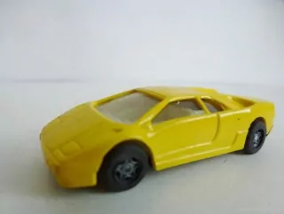 H0 Osobní automobil New-Ray
