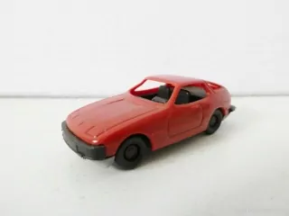 H0 Osobní automobil červený Porsche 924