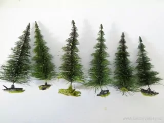 Strom jehličnatý - 6 ks ( 10 - 12 cm )