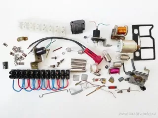 VELKÝ MIX SET Elektropříslušenství - vše, co je na foto