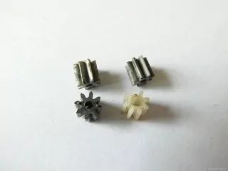SET 4 ks Ozubený převod průměr 5 mm, délka 5 mm