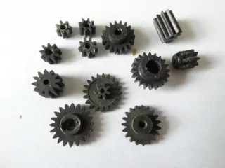 MIX SET 12 ks Ozubený převod průměr 4 - 11 mm