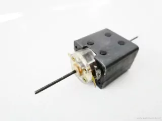 Motor do lokomotivy