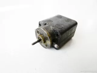Motor do lokomotivy