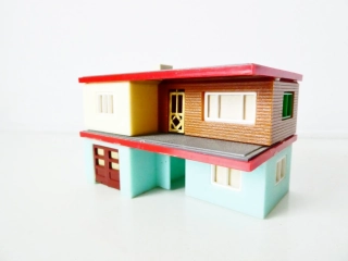 N Rodinný dům patrový bungalow