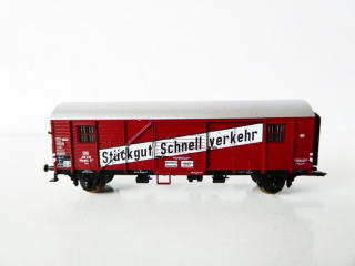 N MINITRIX 15111 Nákladní vůz krytý Stückgut Schnellverkehr - část soupravy