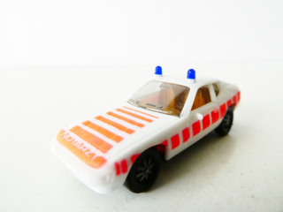 H0 HERPA Záchranný lékařský automobil PORSCHE 924 NOTARZT PĚKNÝ STAV