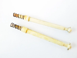H0 SET 2 ks Náhradní převod k lokomotivě s pružinou - celková délka 7,4 mm