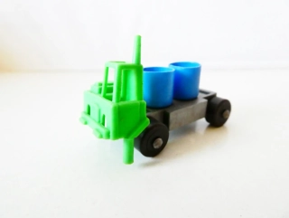 H0 Malý nákladní automobil s nákladem