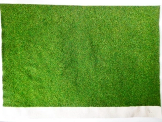 Koberec - tmavě zelená tráva 49,5 x 32 cm NEPOUŽITÉ