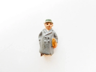 H0 Figurka starší výroby - Cestující muž
