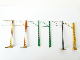 H0 SET 6 ks Trolejový sloup s ramenem (9,5 cm)