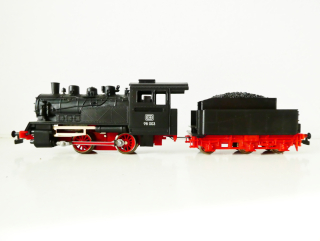 H0 PIKO 50501 Parní lokomotiva BR 98 003 s tendrem DB TOP STAV NEPOUŽÍVANÁ v orig. krabičce