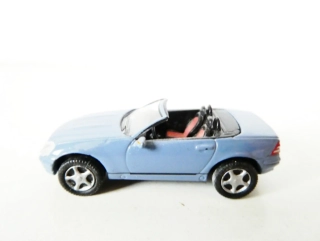 H0 Osobní automobil Mercedes Cabrio TOP STAV