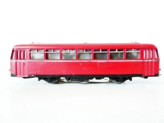 H0 MÄRKLIN 3016 Motorový vůz VT 95 DB OSVĚTLENÝ PĚKNÝ STAV v orig. krabičce