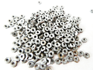SET 100 ks Mini matička - průměr 3,6 mm, vnitřní průměr cca 1,1 mm