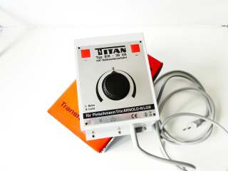 TITAN typ 816 - 38 VA Regulační transformátor (trafo) s pulsní regulací TOP STAV NEPOUŽÍVANÉ v orig. krabici