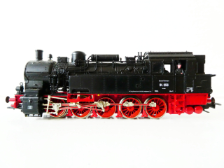 H0 FLEISCHMANN Parní lokomotiva BR 94 956 DR OSVĚTLENÁ TOP STAV