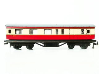 H0 TRIX TTR Osobní vůz 4-osý zn. 27104 / 451644 471304 BRIT PATS - KOVOVÝ VŮZ - ANTIK PĚKNÝ STAV