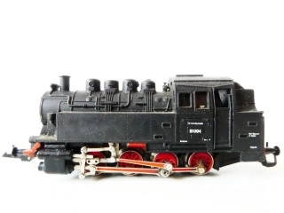 TT ZEUKE Parní lokomotiva BR 81 004 DR PĚKNÝ STAV