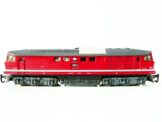TT BTTB Dieselová lokomotiva BR 130 007-8 DR OSVĚTLENÁ PĚKNÝ STAV