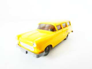 H0 EKO Osobní automobil Opel Rekord P1 Caravan s logem pošty 