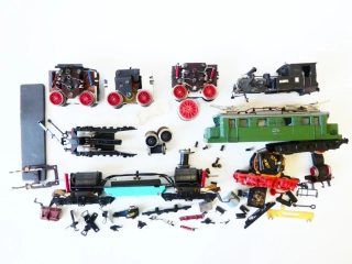 H0 VELKÝ MIX SET Náhradní díly pro modelovou železnici - vše, co je na foto