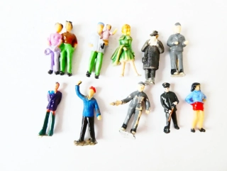 H0 SET Figurky 10 ks - Cestující a drážní personál