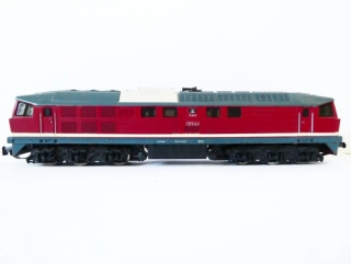 H0 PIKO Dieselová lokomotiva T679 2002 ČSD OSVĚTLENÁ PĚKNÝ STAV 