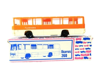 H0 VEB Plastspielwaren Berlin - Autobus Ikarus 260 FLUGHAFEN v orig. krabičce PĚKNÝ STAV