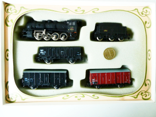 H0 PIKO Historická sada Länderbahnzug 1913 La Délivrance 040.D.90 + 3 vozy SNCF - SBĚRATELSKÝ STAV - NEPOUŽÍVANÁ v originální krabici včetně průvodního listu
