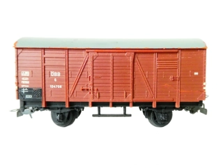 H0 PIKO Nákladní vůz krytrý 134706 ÖBB NA SERVIS NEBO ND (nárazníky)